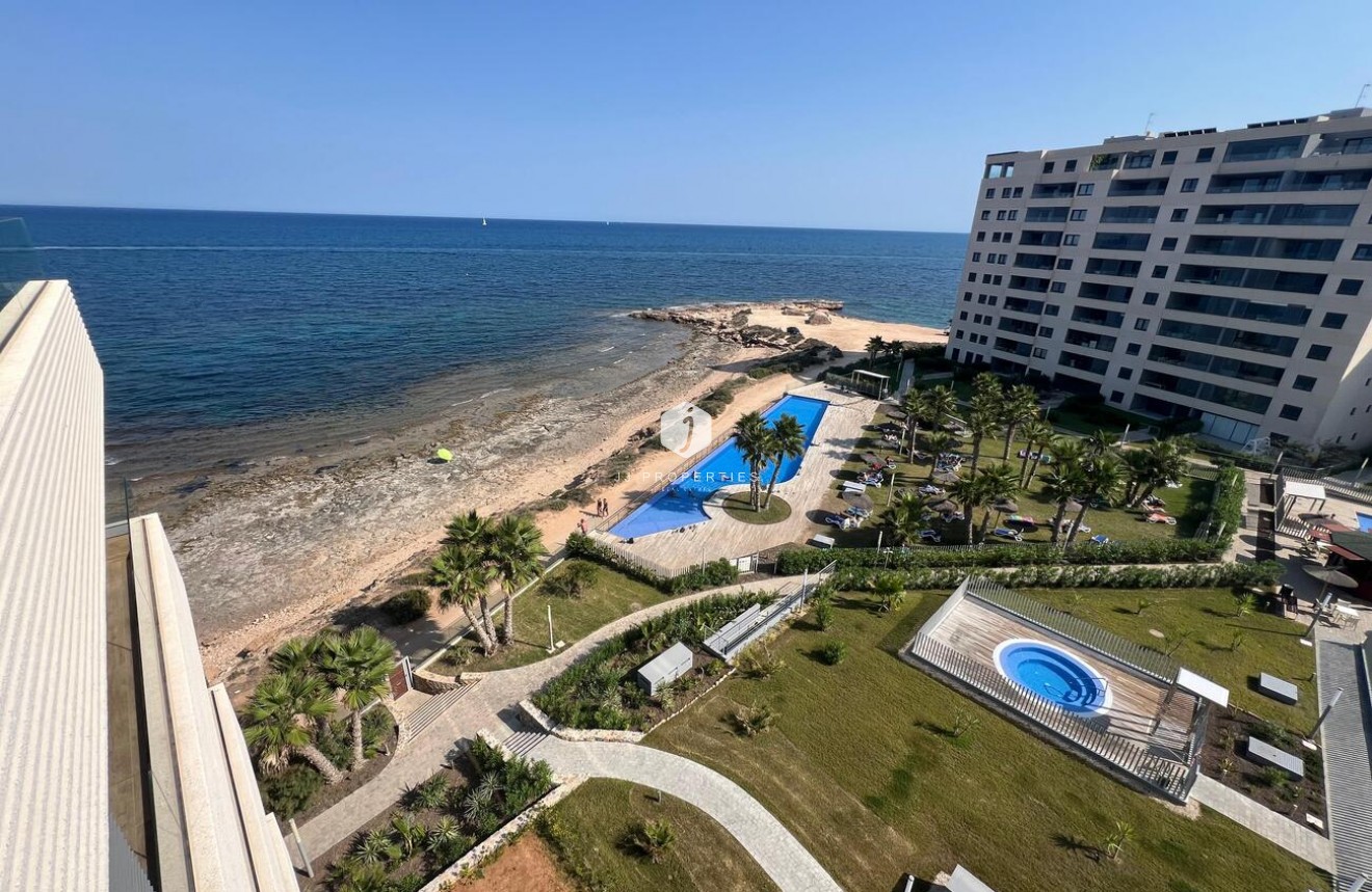 Segunda mano - Apartamento / piso -
Punta Prima - Orihuela Costa