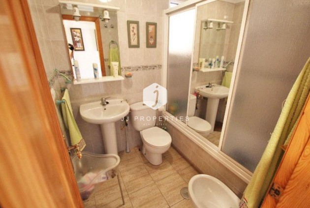 D'occasion - Appartement -
Guardamar del Segura - Centro