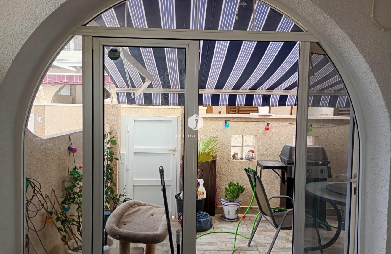 Aus zweiter Hand - Bungalow -
Torrevieja - La Siesta - El Salado - Torreta