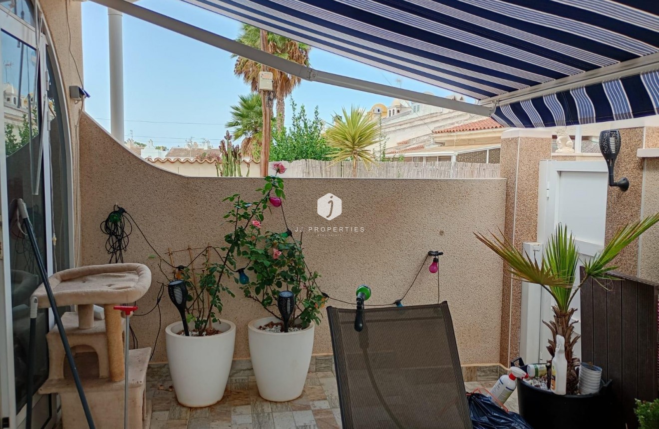 Aus zweiter Hand - Bungalow -
Torrevieja - La Siesta - El Salado - Torreta