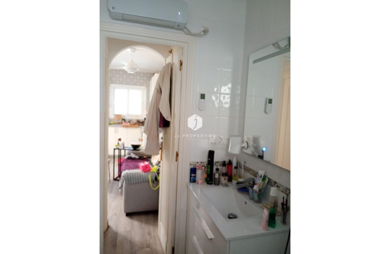 Aus zweiter Hand - Bungalow -
Torrevieja - La Siesta - El Salado - Torreta