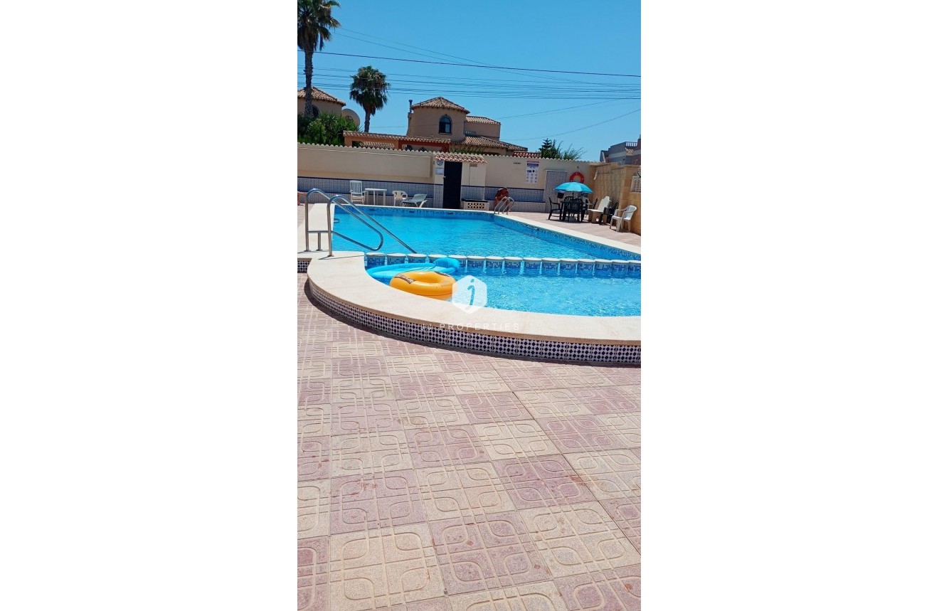 Aus zweiter Hand - Bungalow -
Torrevieja - La Siesta - El Salado - Torreta
