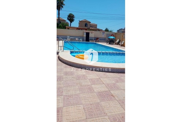 Aus zweiter Hand - Bungalow -
Torrevieja - La Siesta - El Salado - Torreta