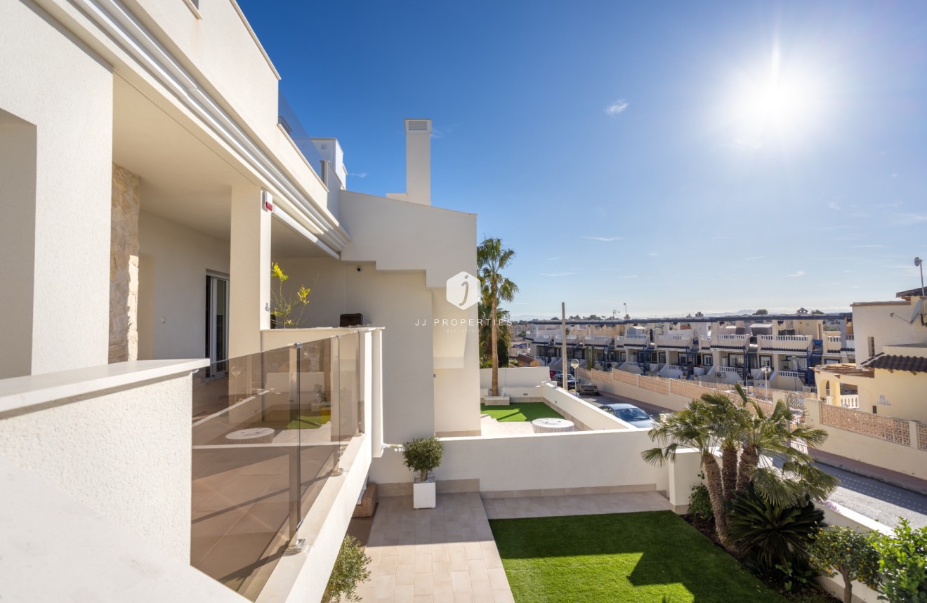 Segunda mano - Apartamento / piso -
Orihuela Costa - Costa Blanca