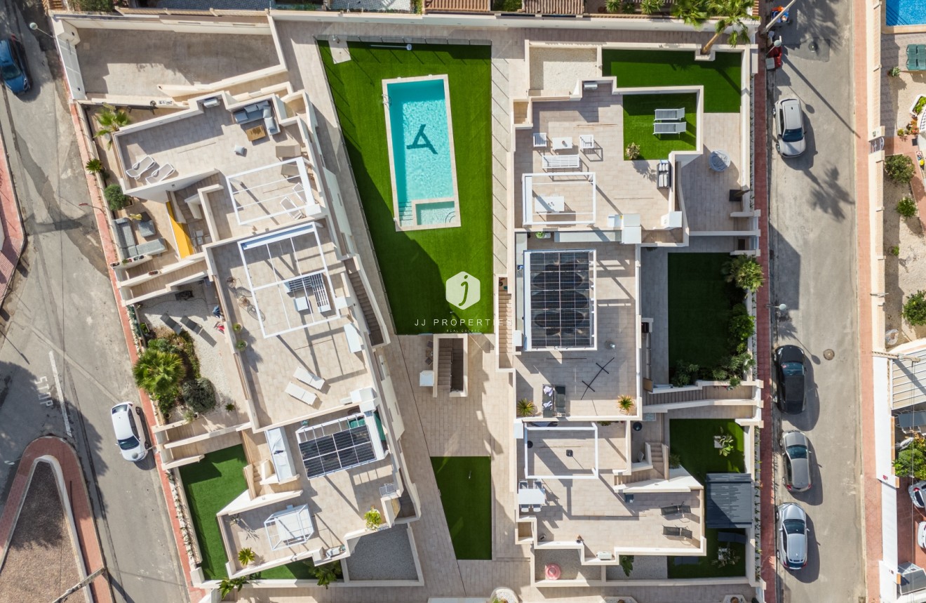 Segunda mano - Apartamento / piso -
Orihuela Costa - Costa Blanca