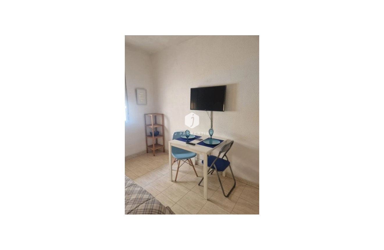 Segunda mano - Apartamento / piso -
Torrevieja - Costa Blanca