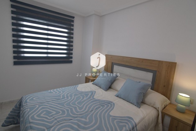 Segunda mano - Apartamento / piso -
Torrevieja - Playa del Cura