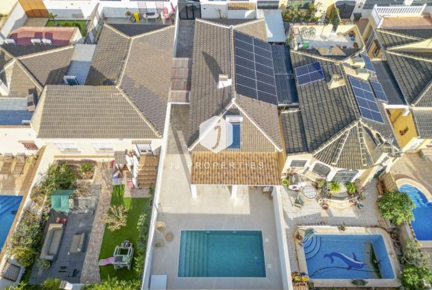 Segunda mano - Chalet -
Torrevieja - Costa Blanca