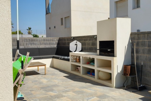 Segunda mano - Villa -
Torrevieja - Costa Blanca