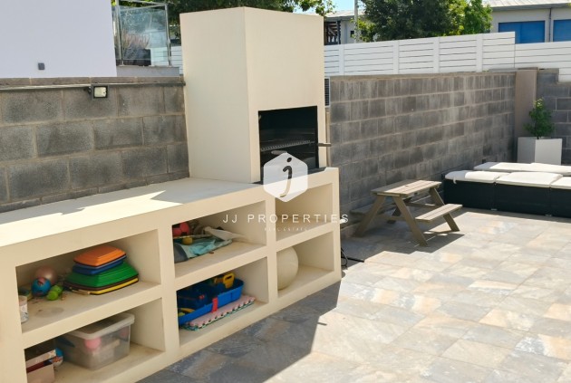 Segunda mano - Villa -
Torrevieja - Costa Blanca