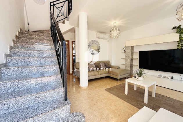 Aus zweiter Hand - Chalet -
Cabo Roig - Costa Blanca