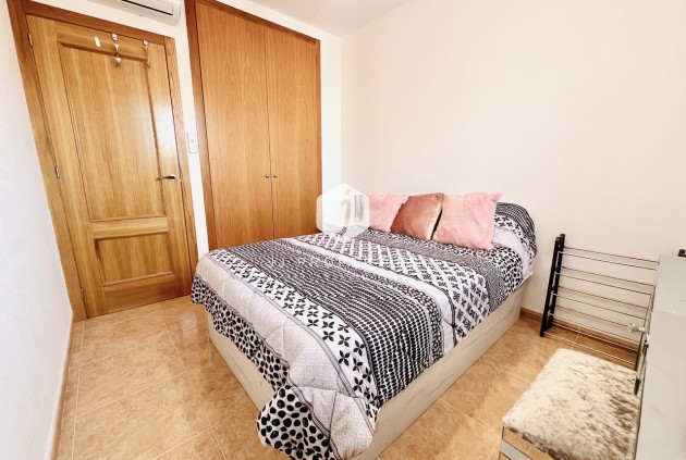 Aus zweiter Hand - Chalet -
Cabo Roig - Costa Blanca