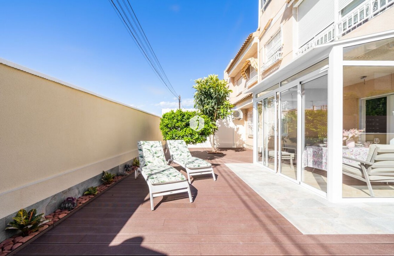 Segunda mano - Duplex -
Torrevieja - Costa Blanca