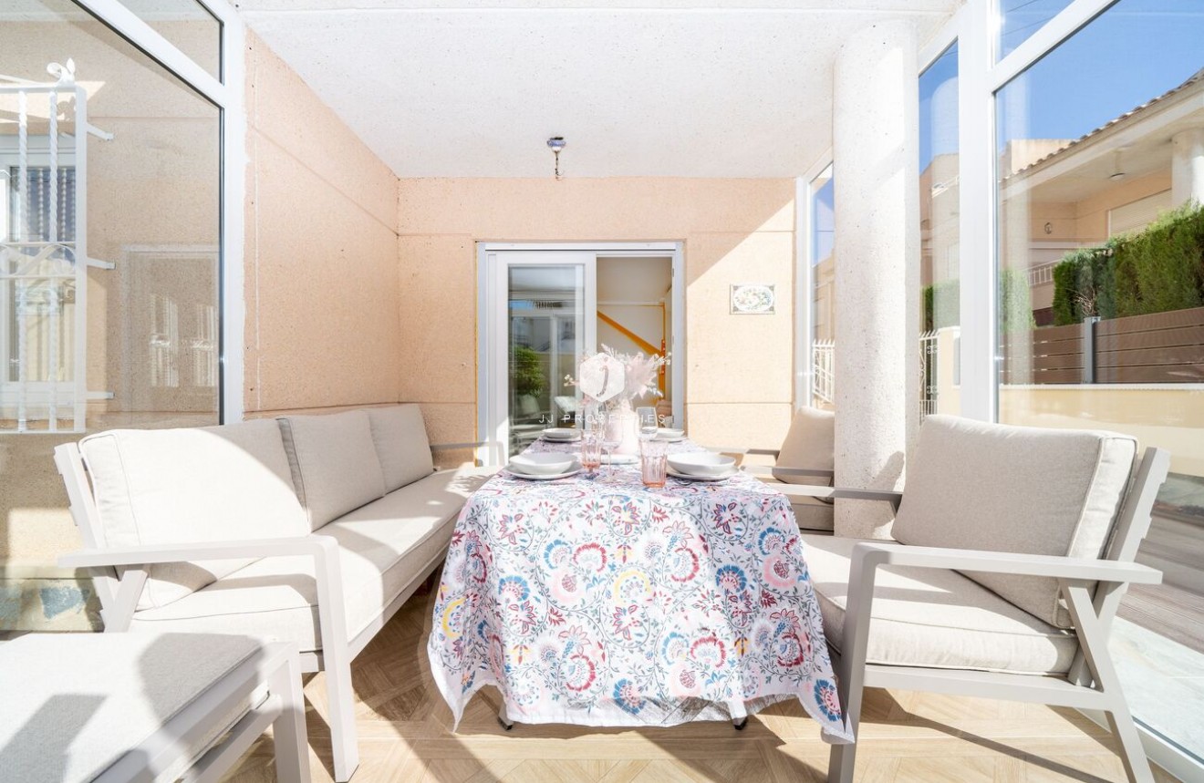 Segunda mano - Duplex -
Torrevieja - Costa Blanca