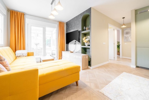 Segunda mano - Duplex -
Torrevieja - Costa Blanca