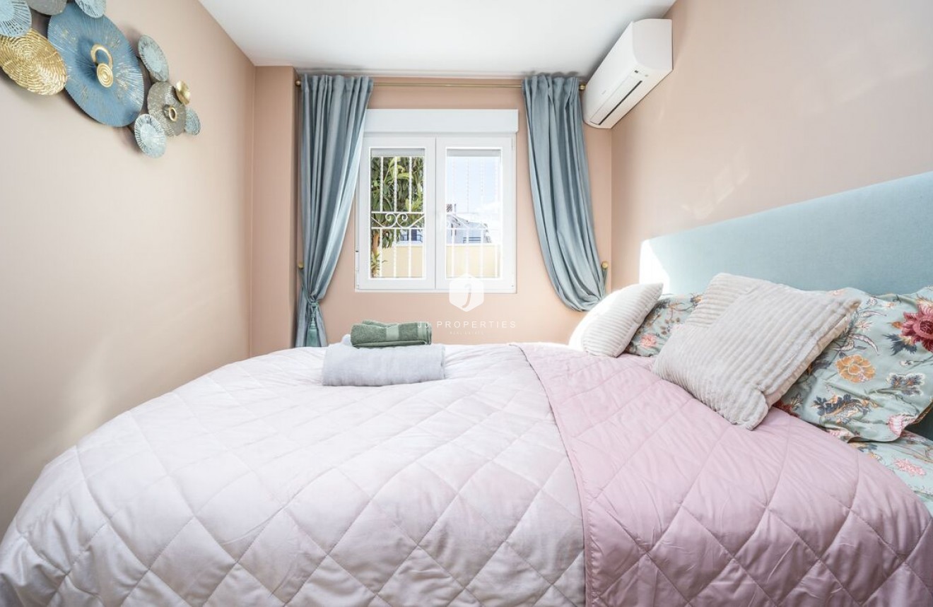 Segunda mano - Duplex -
Torrevieja - Costa Blanca