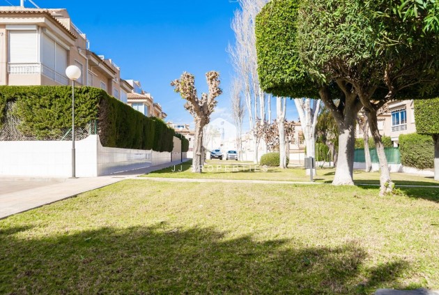Segunda mano - Duplex -
Torrevieja - Costa Blanca