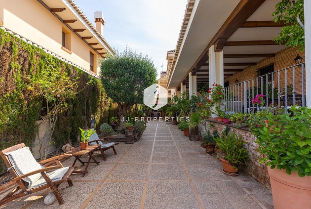 Segunda mano - Villa -
Torrevieja - La veleta