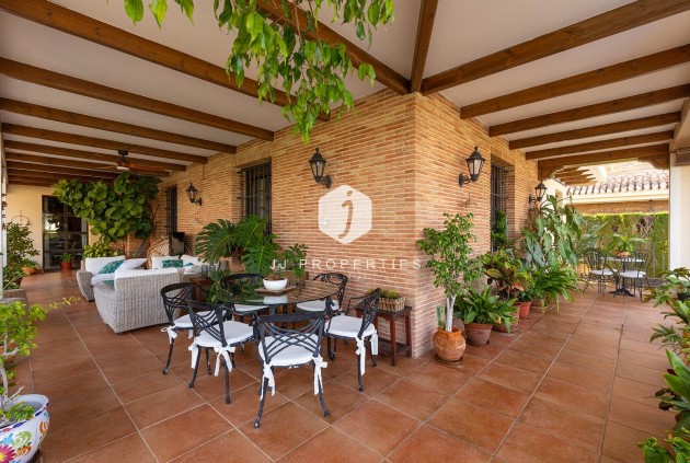 Segunda mano - Villa -
Torrevieja - La veleta