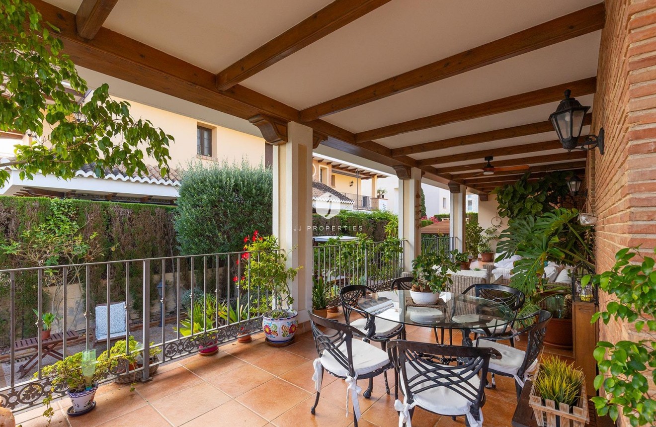 Segunda mano - Villa -
Torrevieja - La veleta