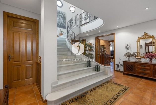 Segunda mano - Villa -
Torrevieja - La veleta