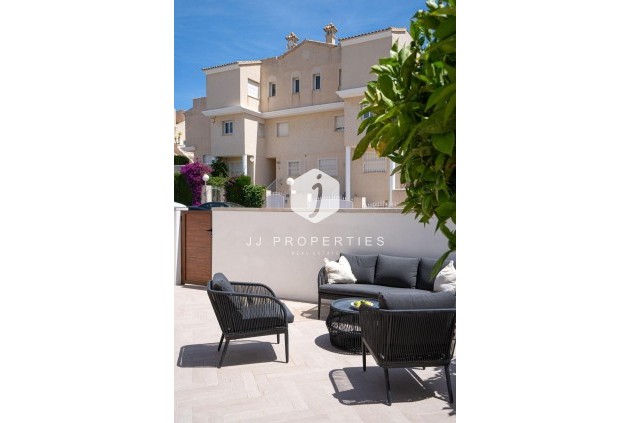 Segunda mano - Chalet -
Orihuela Costa - Los Almendros-la Florida