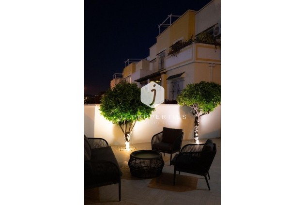 Segunda mano - Chalet -
Orihuela Costa - Los Almendros-la Florida