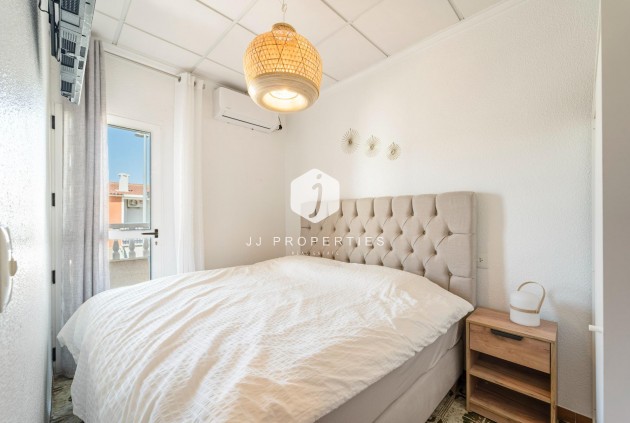 Segunda mano - Duplex -
Torrevieja - Playa de los Naufragos