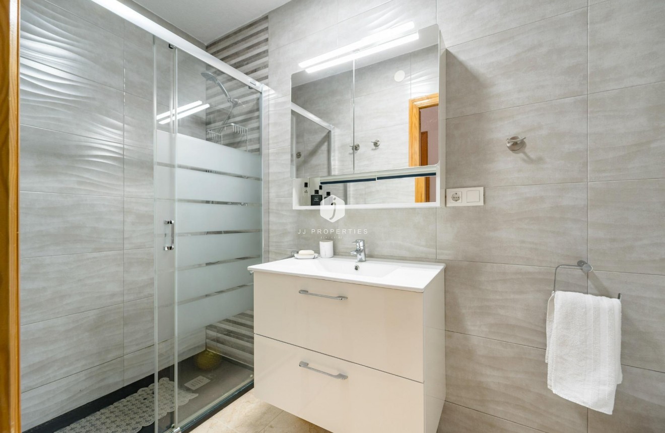 Segunda mano - Duplex -
Torrevieja - Playa de los Naufragos