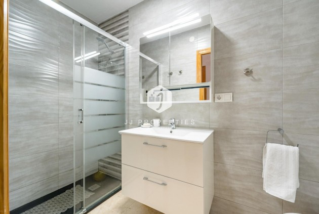 Segunda mano - Duplex -
Torrevieja - Playa de los Naufragos