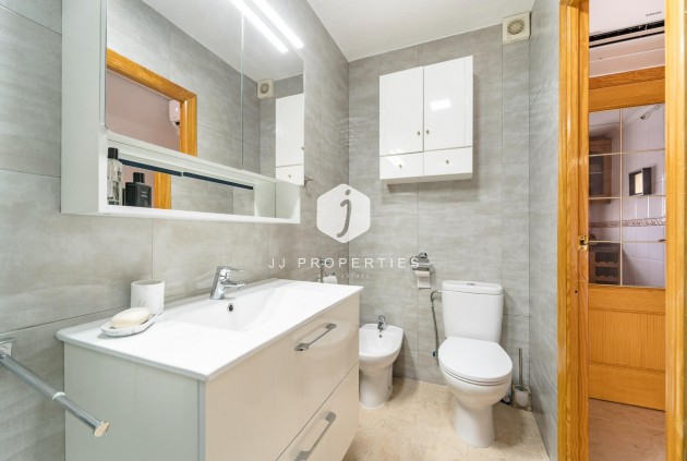 Segunda mano - Duplex -
Torrevieja - Playa de los Naufragos