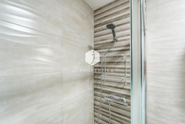 Segunda mano - Duplex -
Torrevieja - Playa de los Naufragos