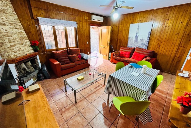 Segunda mano - Villa -
Torrevieja - Costa Blanca