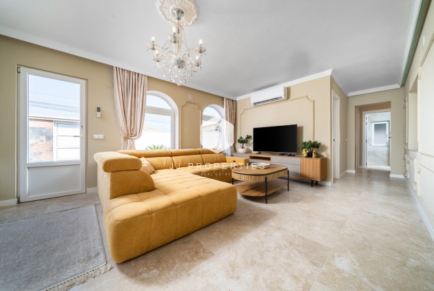 Segunda mano - Villa -
Torrevieja - Costa Blanca