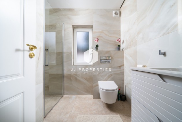 Segunda mano - Villa -
Torrevieja - Costa Blanca