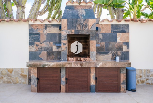 Segunda mano - Villa -
Torrevieja - Costa Blanca