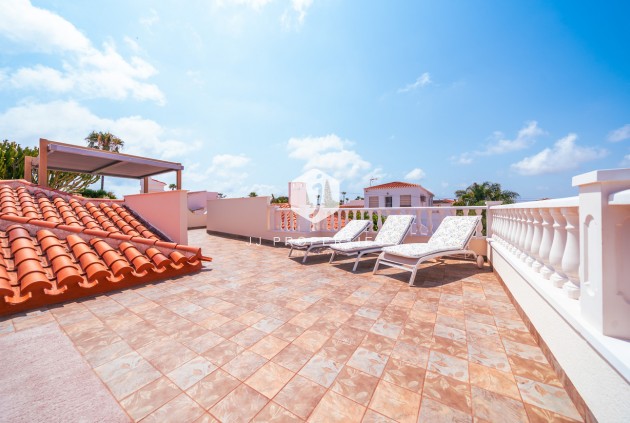 Segunda mano - Villa -
Torrevieja - Costa Blanca