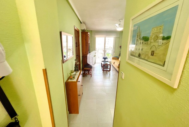 Segunda mano - Apartamento / piso -
El Chaparral - Inland