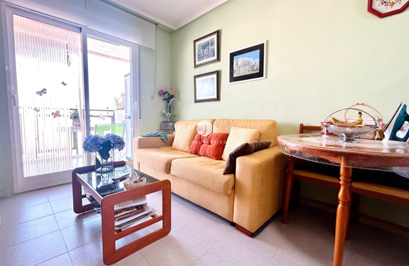 Segunda mano - Apartamento / piso -
El Chaparral - Inland