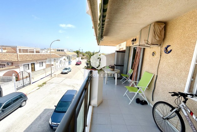 Segunda mano - Apartamento / piso -
El Chaparral - Inland