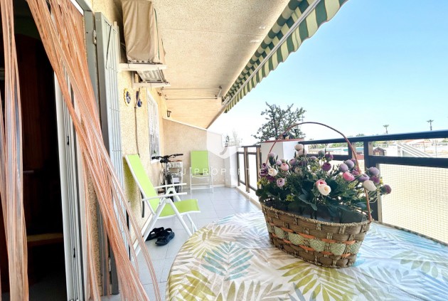 Segunda mano - Apartamento / piso -
El Chaparral - Inland