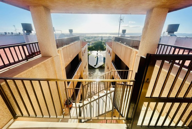 Segunda mano - Apartamento / piso -
El Chaparral - Inland