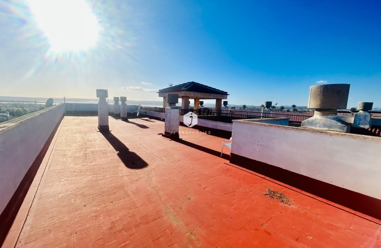 Segunda mano - Apartamento / piso -
El Chaparral - Inland