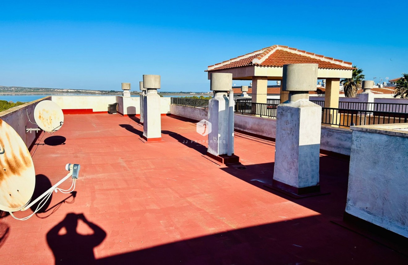 Segunda mano - Apartamento / piso -
El Chaparral - Inland