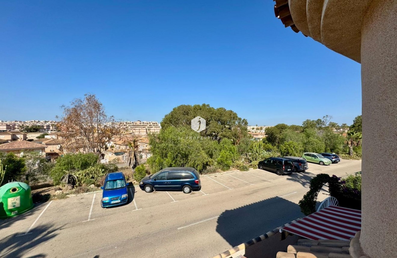 Segunda mano - Villa -
Torrevieja - Costa Blanca