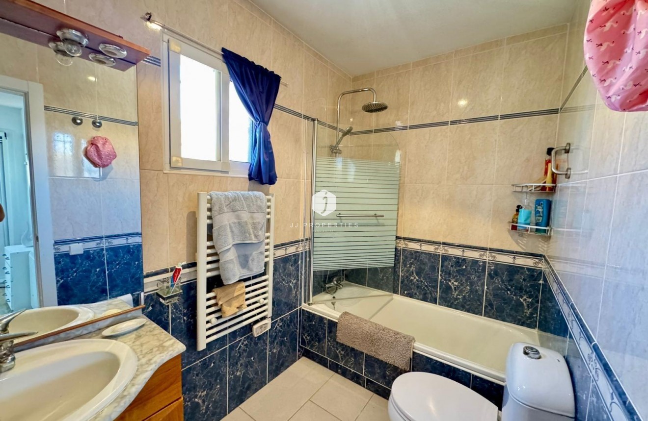 Segunda mano - Villa -
Torrevieja - Costa Blanca