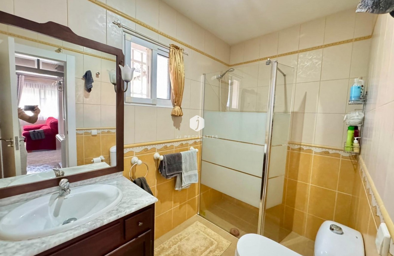 Segunda mano - Villa -
Torrevieja - Costa Blanca