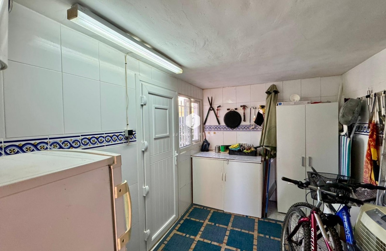 Segunda mano - Villa -
Torrevieja - Costa Blanca