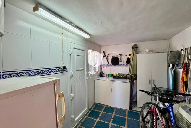 Segunda mano - Villa -
Torrevieja - Costa Blanca