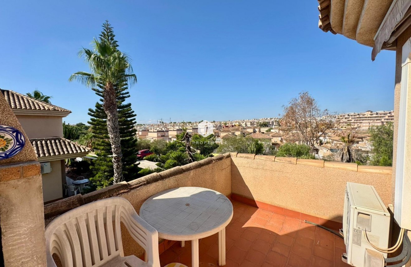 Segunda mano - Villa -
Torrevieja - Costa Blanca